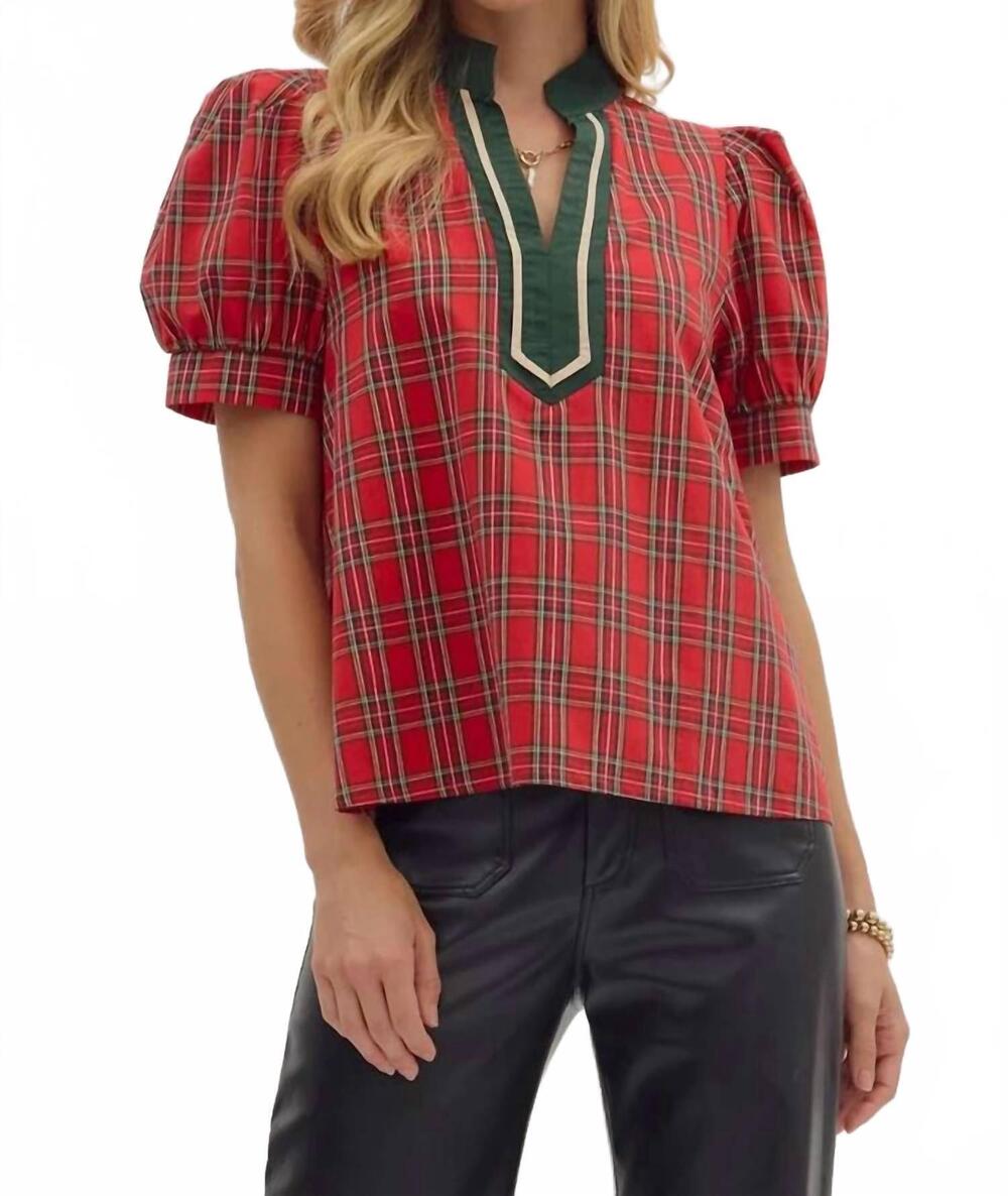 NEW ENTRO holiday plaid top in red
